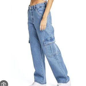 Cello Women's Light Blue Straight Leg Jeans